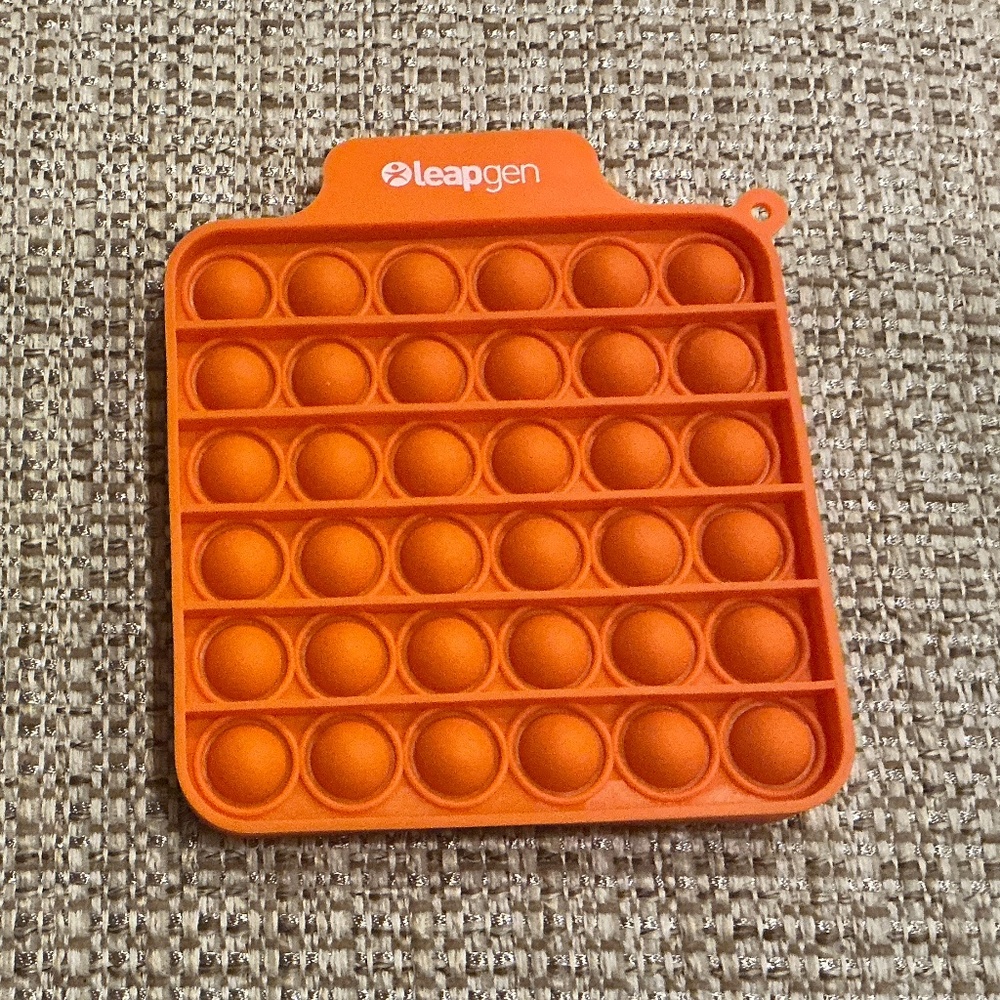 Orange pop-it